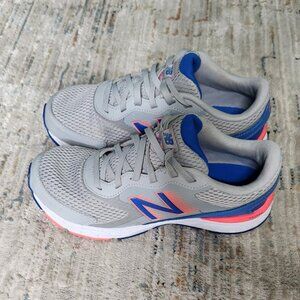 New Balance Kids 680 v6 Sneakers, Size 6.5